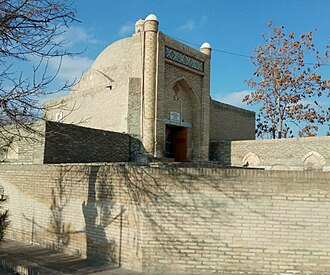 Boboyi Poradoʻz maqbarasi